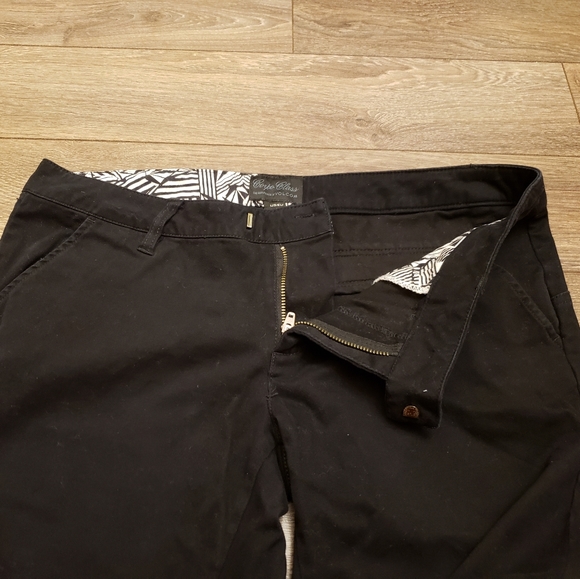 Volcom Pants, Size 9 - Picture 6 of 8